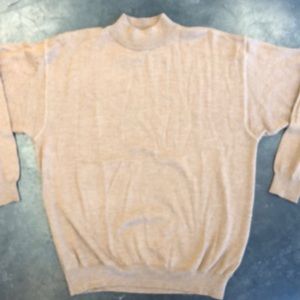 SALE 🎉 Gold lion khaki sweater (Italy)large